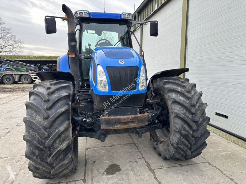 Tracteur agricole New Holland TVT 195 Dutch...