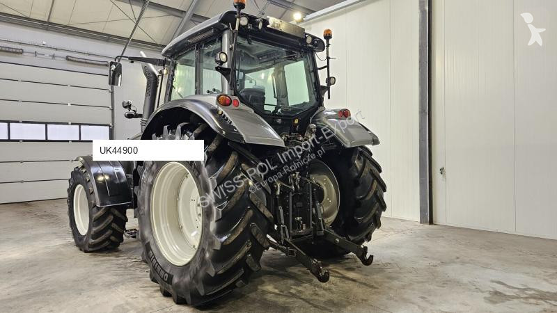 Tractor Valtra T163