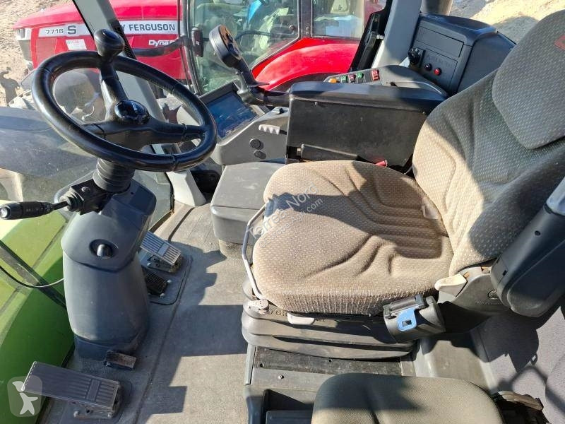 Tracteur agricole Claas XERION 3300