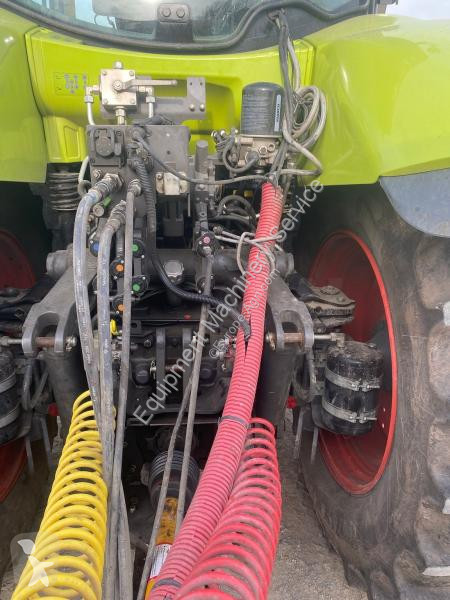 Tractor agrícola Claas  AXION 810 HEXASHIFT CIS