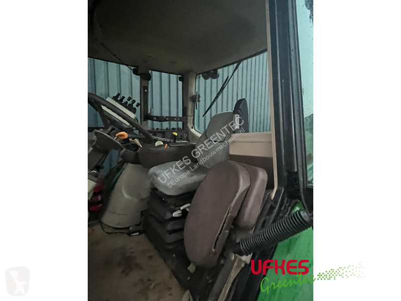 Tractor John Deere 6820 / BOS arm