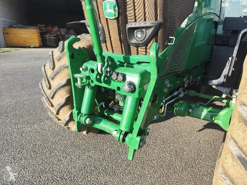 Tractor agrícola John Deere 6155R
