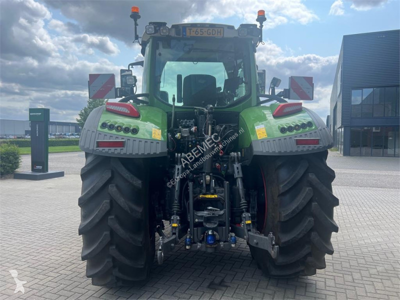 جرار زراعي Fendt 724 Gen7 ProfiPlus