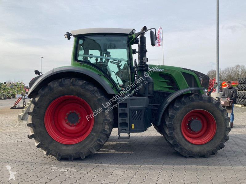 Landbrugstraktor Fendt  826 Vario Profi