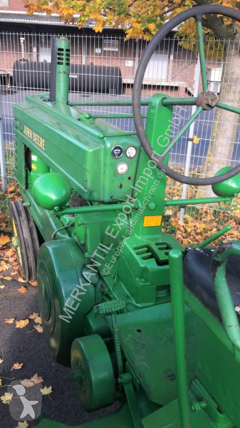 Tractor agrícola John Deere  Model B