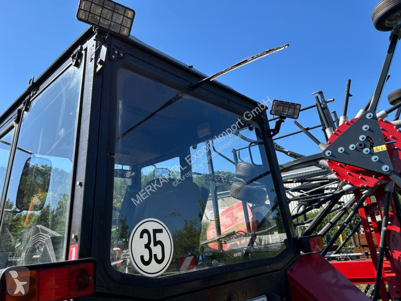 Tractor Belarus  MTS 820