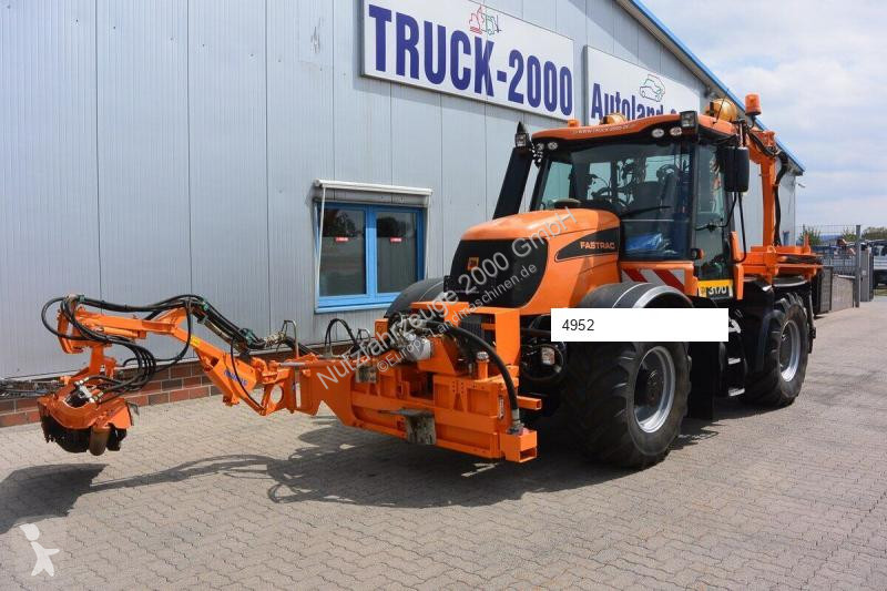 Tractor JCB