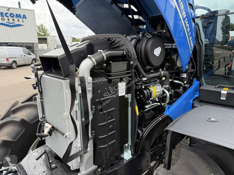 Tractor New Holland T6145 AC STAGE V