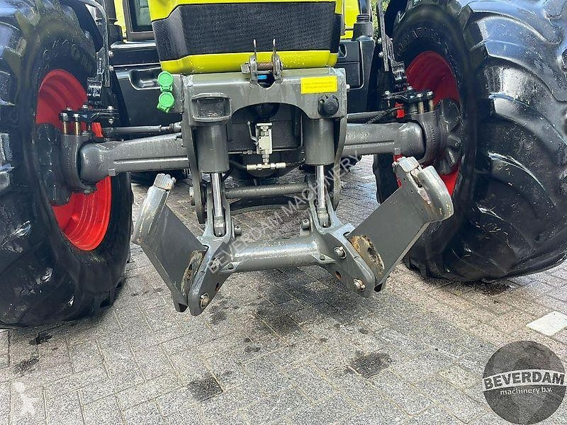Tractor agrícola Claas 816 RZ