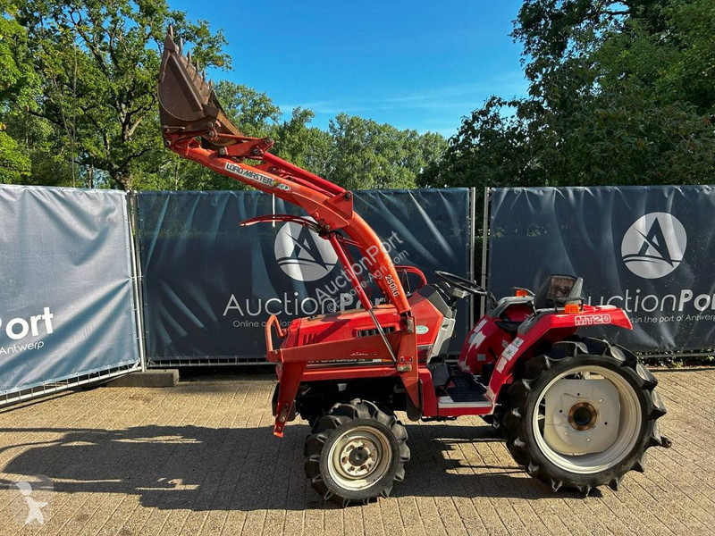 Tractor Mitsubishi MT20