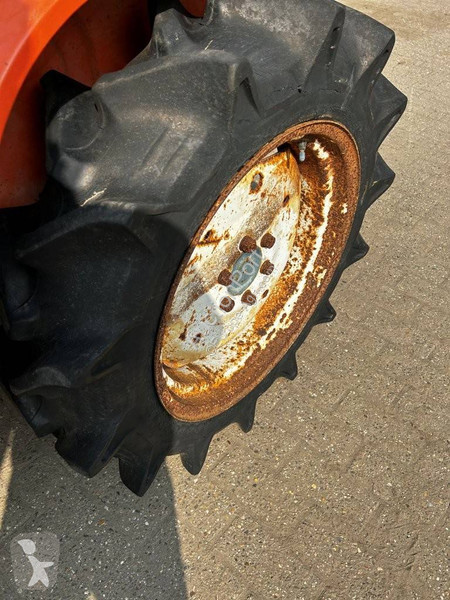 Tractor agrícola Kubota B1600E