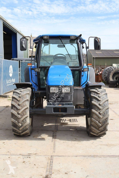 Tracteur agricole New Holland TL90
