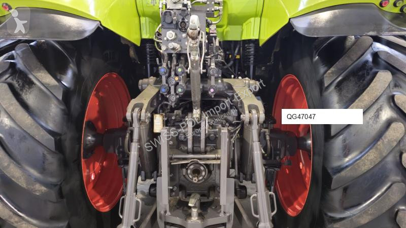 Tractor agrícola Claas Axion 810