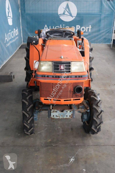Tractor Kubota BULLTRA ZB1-17