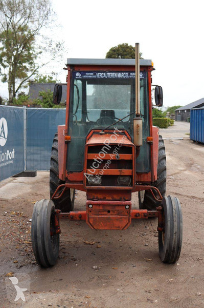 Tractor Renault 51