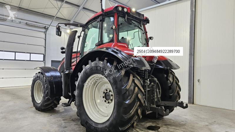 Traktor Valtra