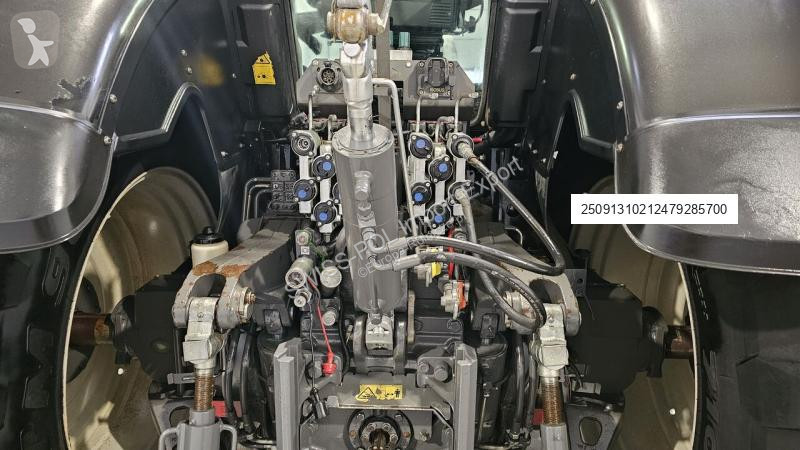Traktor Valtra