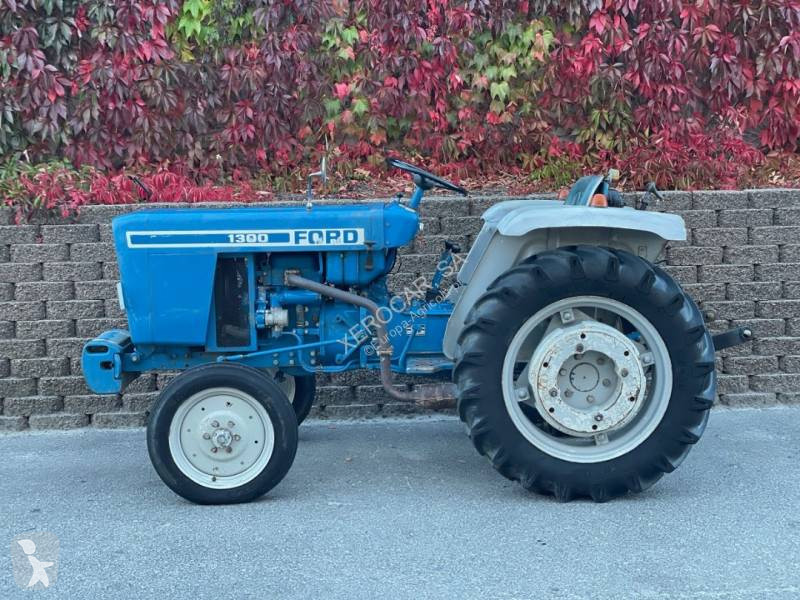 Lantbrukstraktor Ford 1300