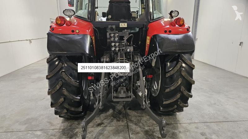 Traktor Massey Ferguson 5611