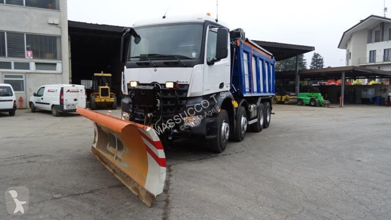 Lantbrukstraktor Mercedes Arocs - 4148