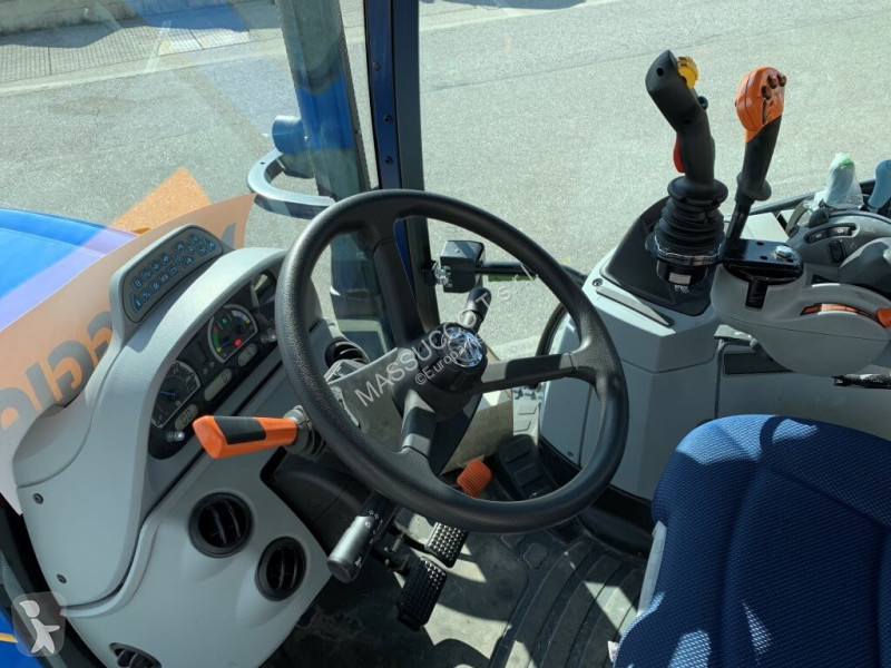 Trattore New Holland T6-165 - 4X4