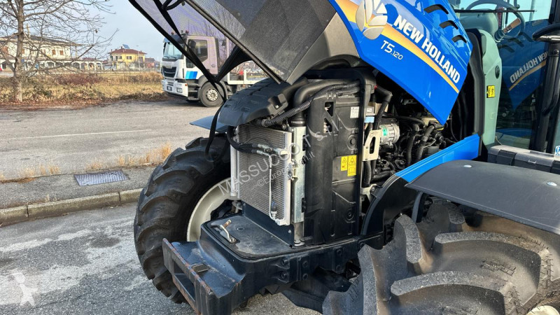 Tractor agrícola New Holland T5.120 4x4