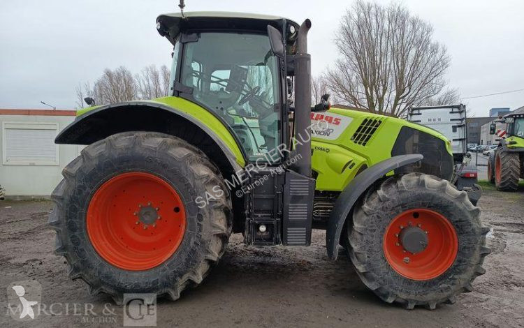 Lantbrukstraktor Claas