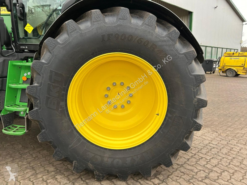 Tractor agrícola John Deere 230