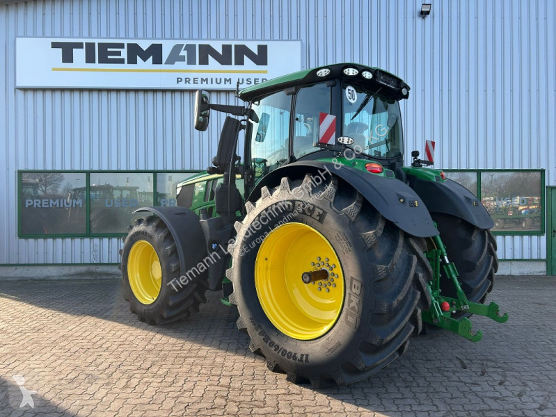 Tractor agrícola John Deere 230