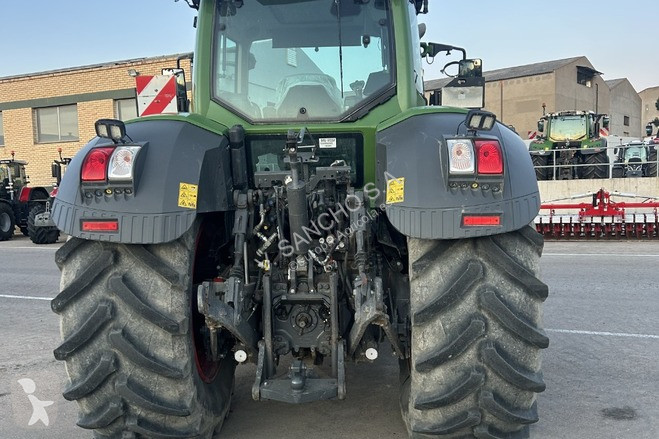 Landbrugstraktor Fendt 824 PROFI PLUS