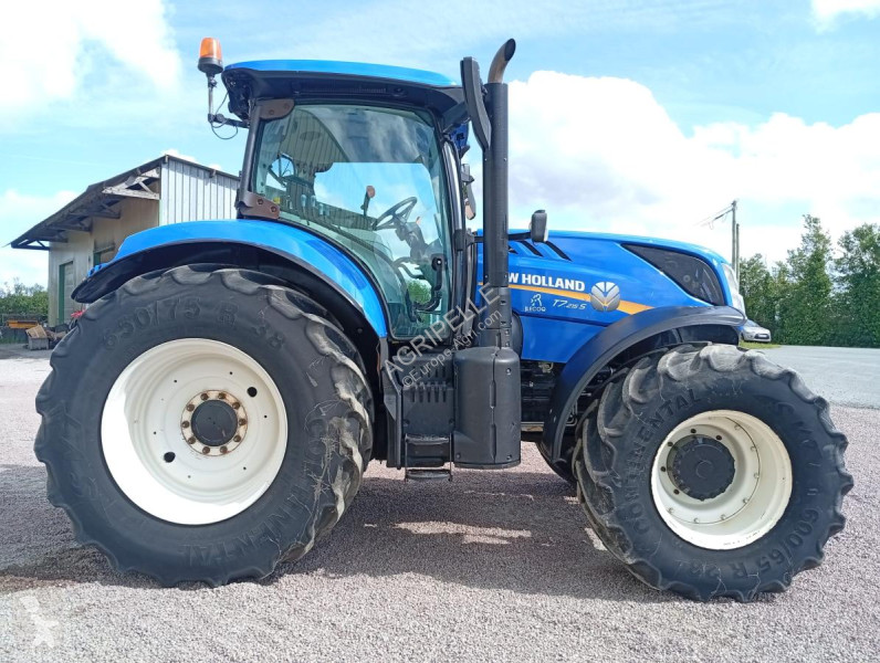 Tracteur agricole New Holland  T7-215S