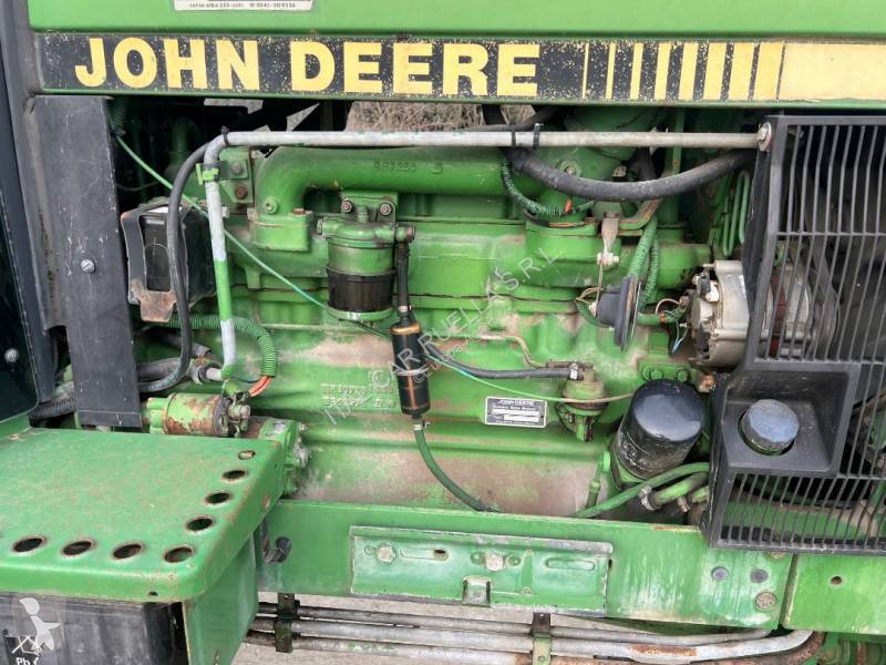 Lantbrukstraktor John Deere 3350
