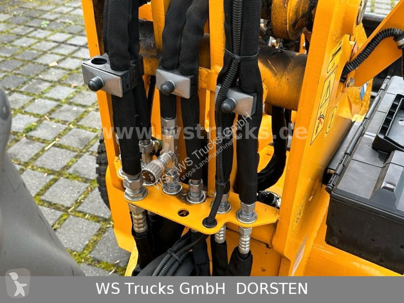 Schäffer 2428 SLT Fahrerschutzkabine , Gabel ,...