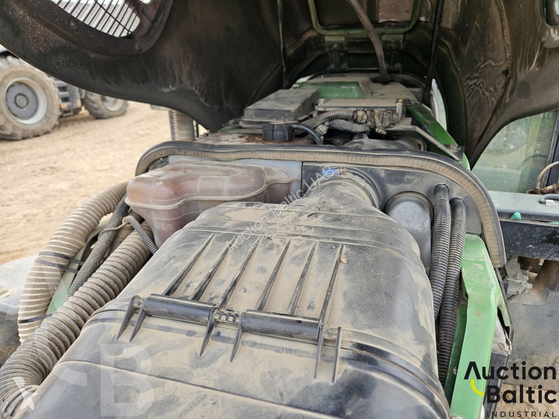 Lantbrukstraktor John Deere 6430