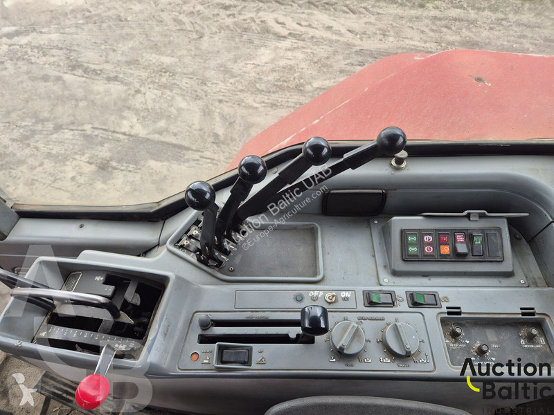جرار زراعي Case IH Magnum 7210