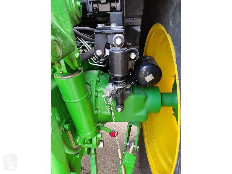 Tracteur agricole John Deere 6M 200