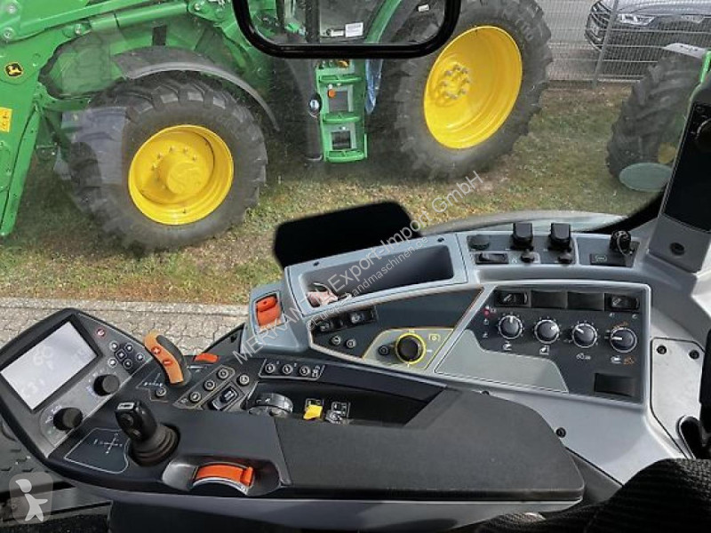 Lantbrukstraktor Valtra T174 Versu