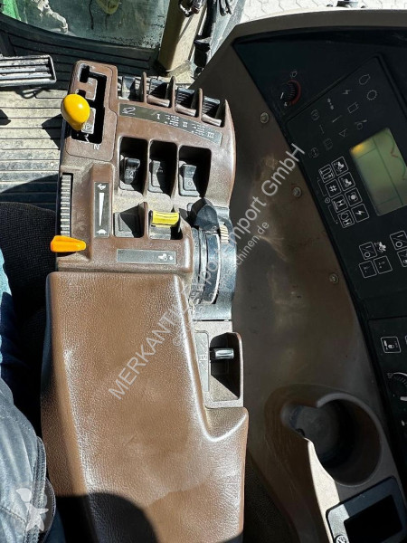 Lantbrukstraktor John Deere  8320 Powershift