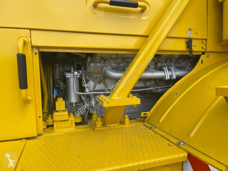 Landbrugstraktor   K 701 V12