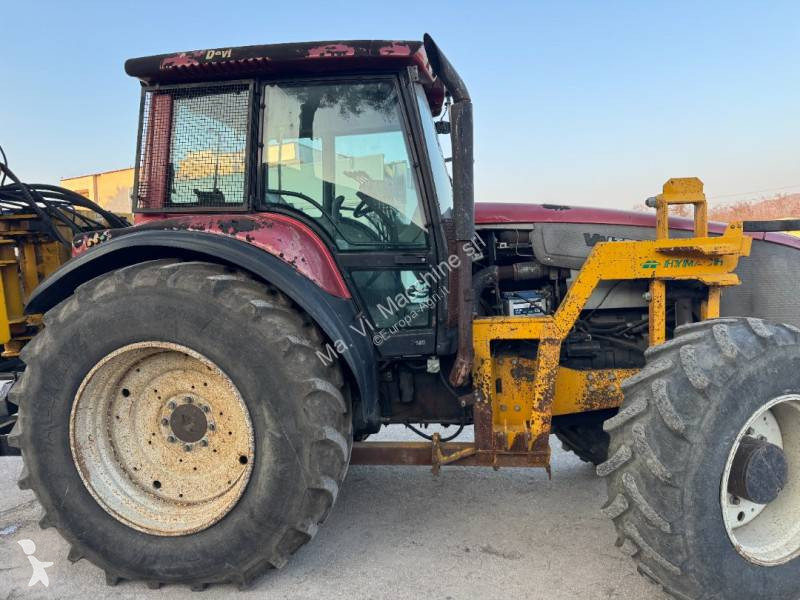 Valtra T140 tractor