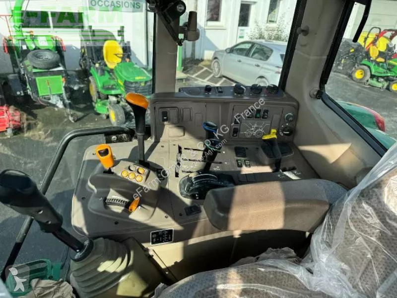 Tracteur agricole John Deere  6155m