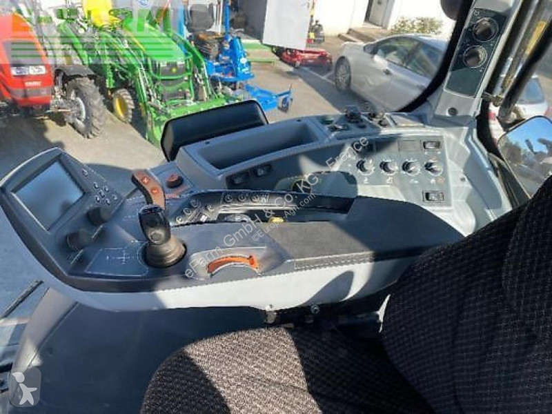 Landbrugstraktor Valtra  t194 versu Versu