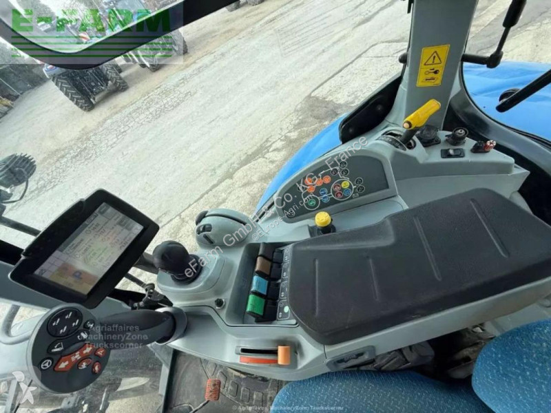 Landbrugstraktor New Holland  t7.210 rc