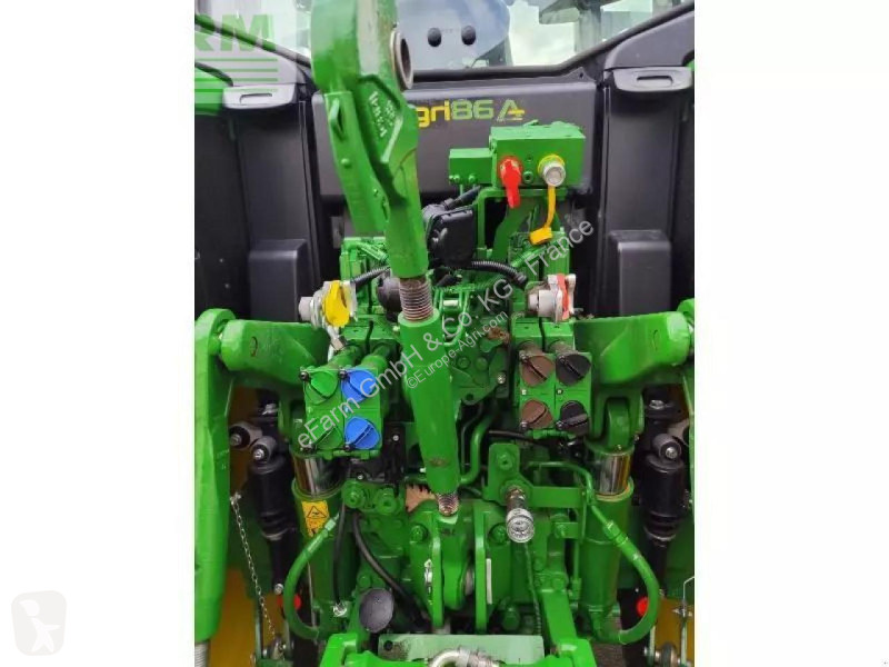 Landbrugstraktor John Deere  6m 155