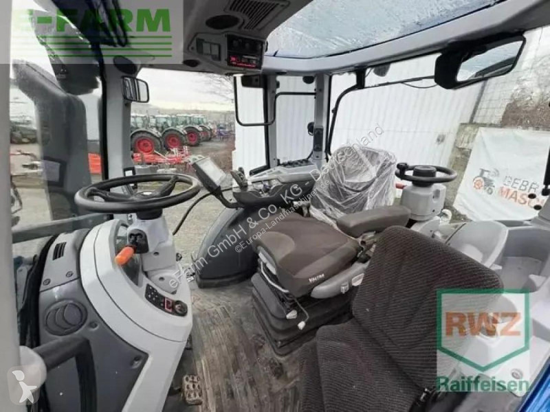Landbrugstraktor Valtra  t 234 direct mit rüfa...
