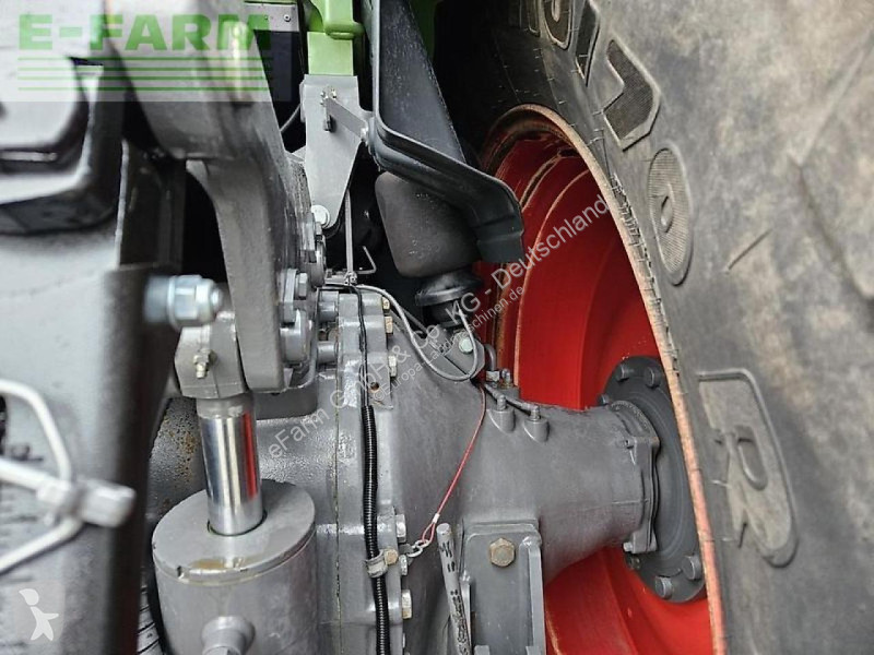 Landbrugstraktor Fendt  824 vario profi plus