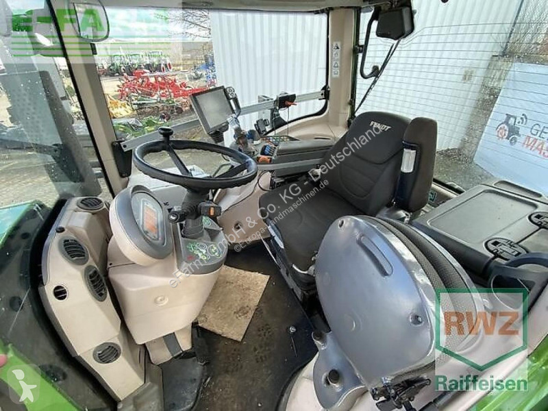 Landbrugstraktor Fendt  828 vario s4