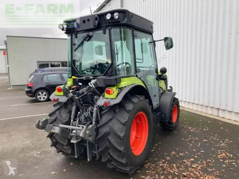 Landbrugstraktor Claas  nexos 240 m