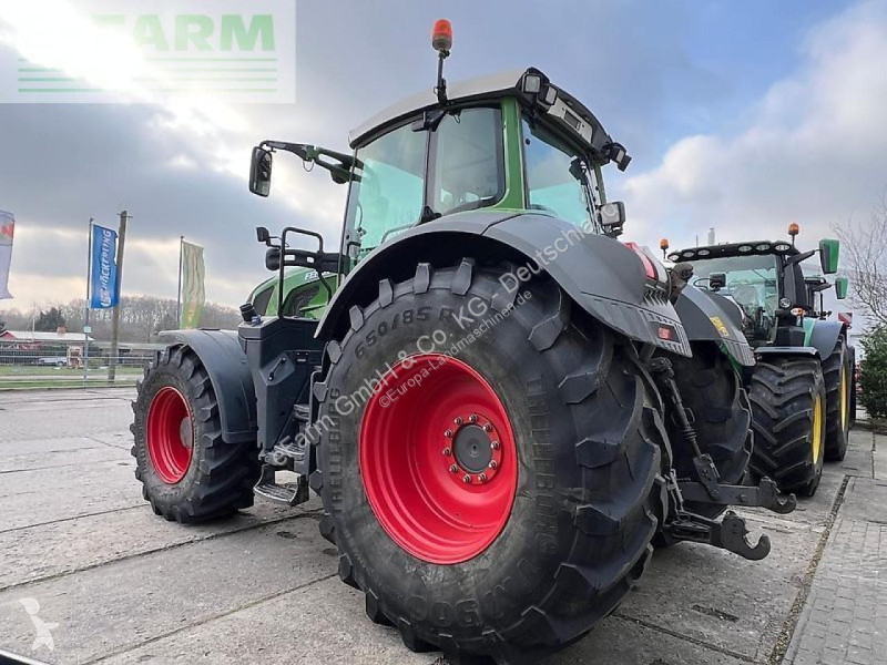 Landbrugstraktor Fendt  826 vario profiplus...
