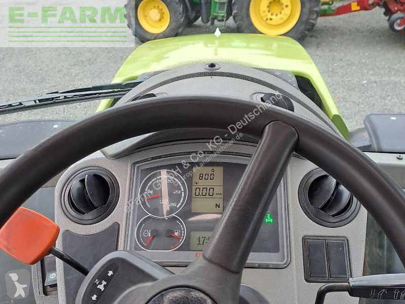 Landbrugstraktor Claas  axion 820 c-matic